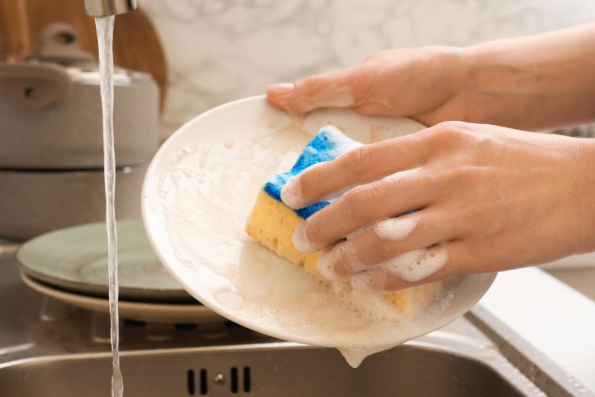 lavare piatti